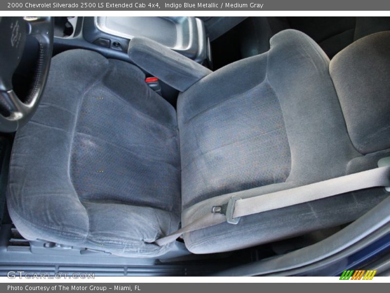 Indigo Blue Metallic / Medium Gray 2000 Chevrolet Silverado 2500 LS Extended Cab 4x4