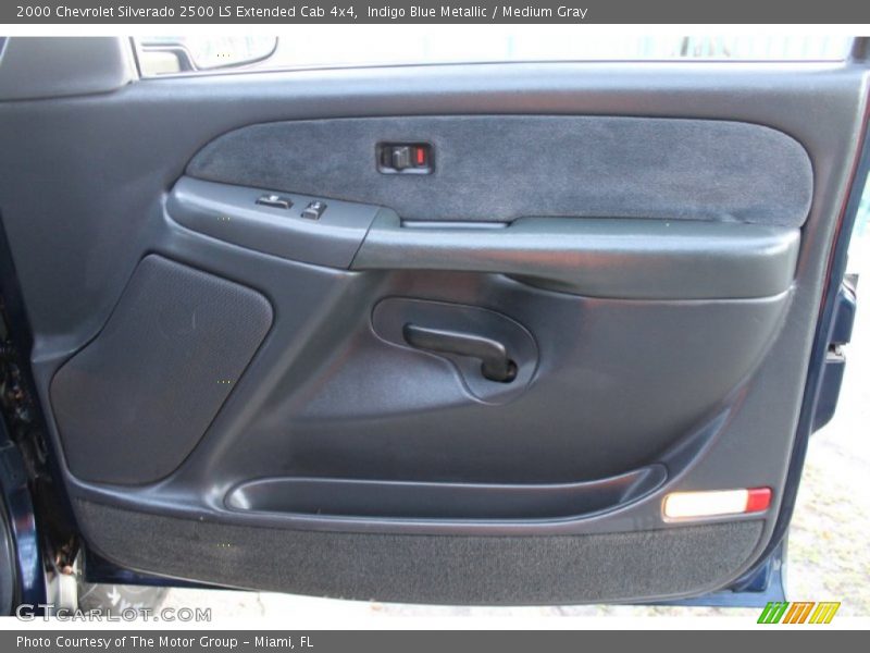 Indigo Blue Metallic / Medium Gray 2000 Chevrolet Silverado 2500 LS Extended Cab 4x4