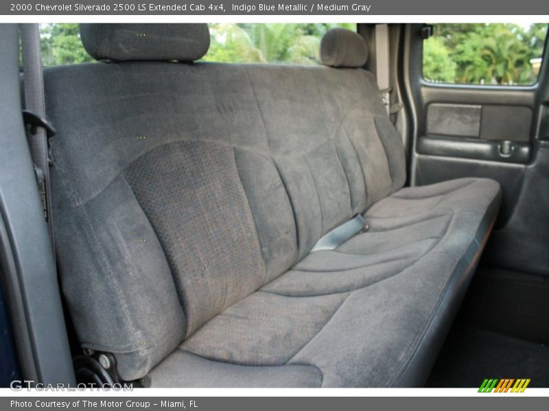 Indigo Blue Metallic / Medium Gray 2000 Chevrolet Silverado 2500 LS Extended Cab 4x4
