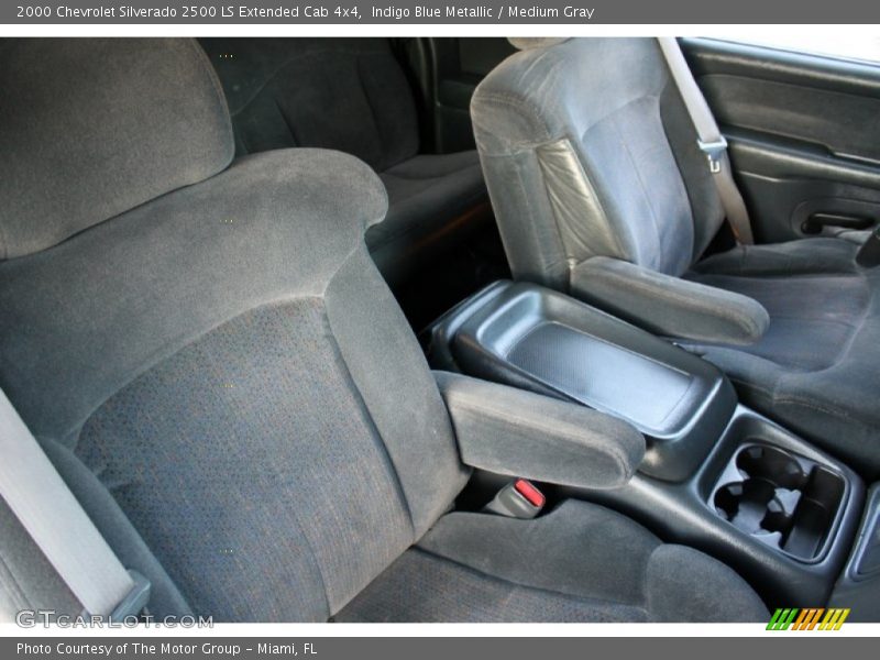 Indigo Blue Metallic / Medium Gray 2000 Chevrolet Silverado 2500 LS Extended Cab 4x4
