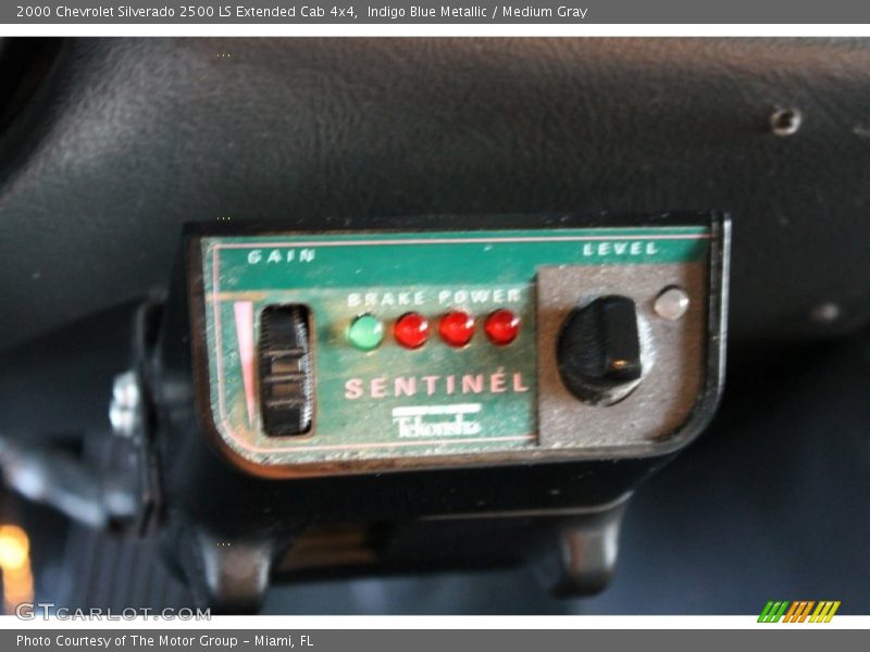 Indigo Blue Metallic / Medium Gray 2000 Chevrolet Silverado 2500 LS Extended Cab 4x4