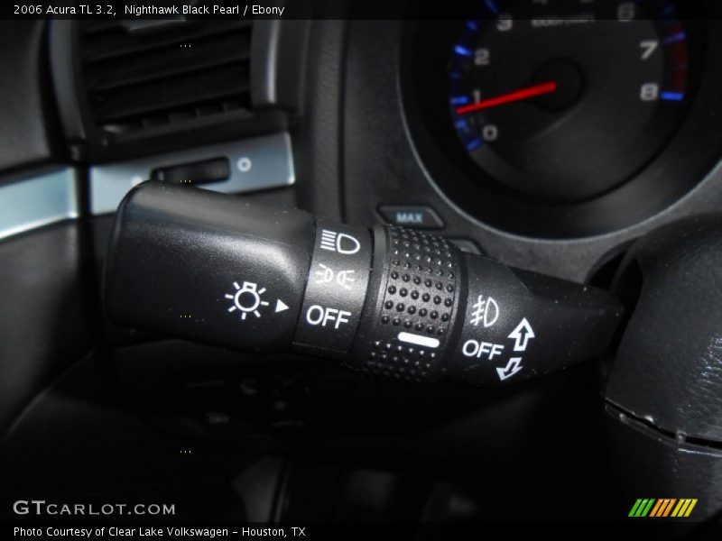 Controls of 2006 TL 3.2