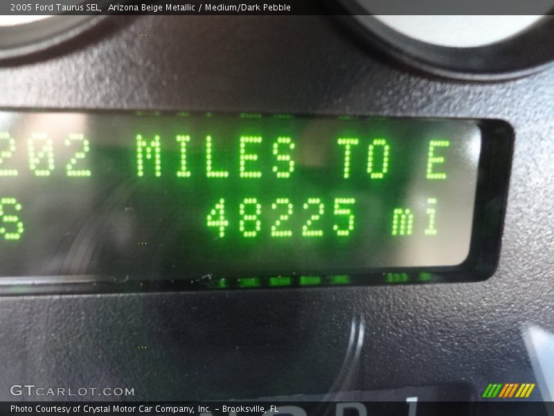 Arizona Beige Metallic / Medium/Dark Pebble 2005 Ford Taurus SEL