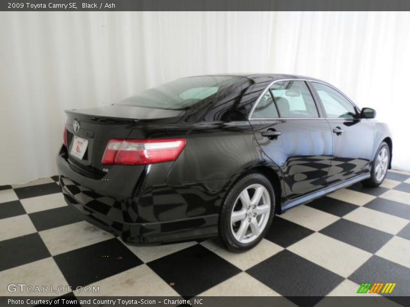 Black / Ash 2009 Toyota Camry SE