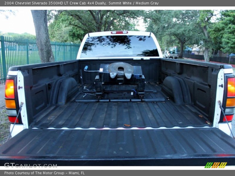 Summit White / Medium Gray 2004 Chevrolet Silverado 3500HD LT Crew Cab 4x4 Dually