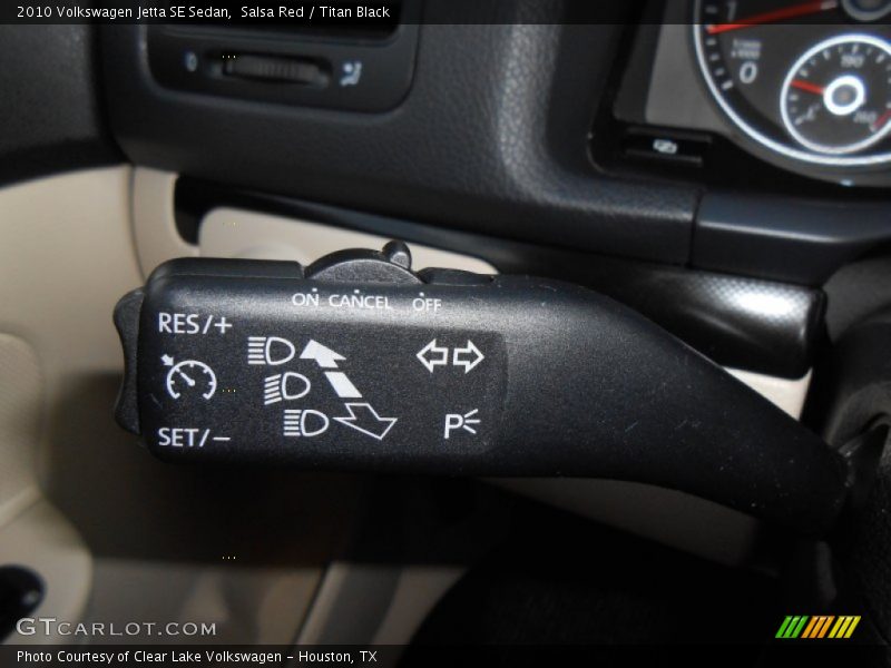 Salsa Red / Titan Black 2010 Volkswagen Jetta SE Sedan