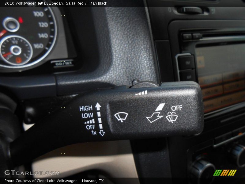 Salsa Red / Titan Black 2010 Volkswagen Jetta SE Sedan