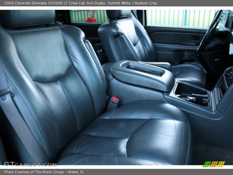 Summit White / Medium Gray 2004 Chevrolet Silverado 3500HD LT Crew Cab 4x4 Dually