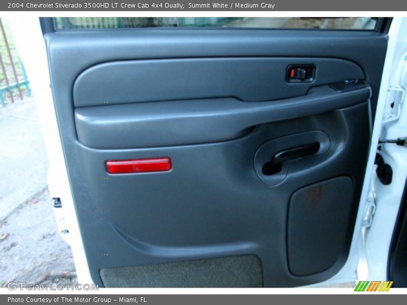 Summit White / Medium Gray 2004 Chevrolet Silverado 3500HD LT Crew Cab 4x4 Dually