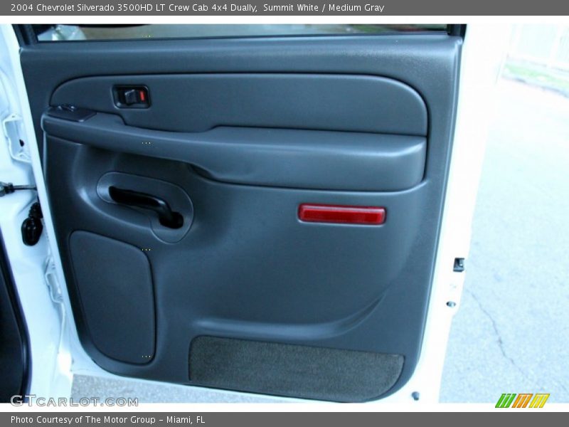 Summit White / Medium Gray 2004 Chevrolet Silverado 3500HD LT Crew Cab 4x4 Dually