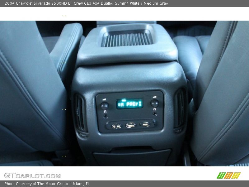 Summit White / Medium Gray 2004 Chevrolet Silverado 3500HD LT Crew Cab 4x4 Dually