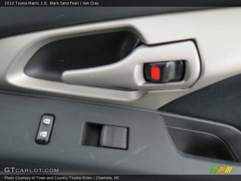 Black Sand Pearl / Ash Gray 2010 Toyota Matrix 1.8
