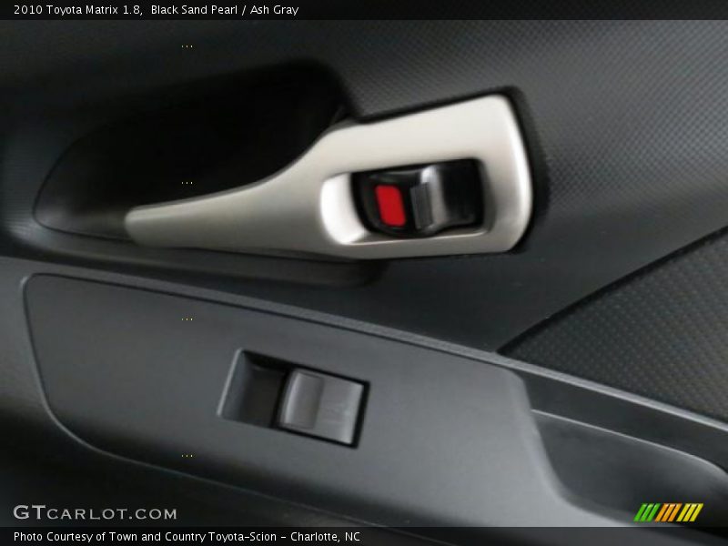 Black Sand Pearl / Ash Gray 2010 Toyota Matrix 1.8
