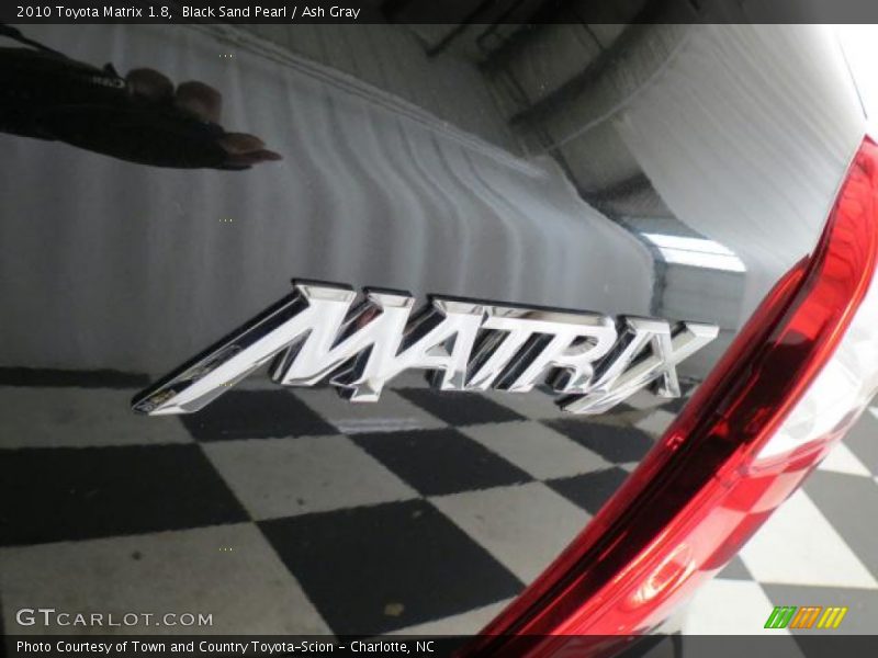 Black Sand Pearl / Ash Gray 2010 Toyota Matrix 1.8