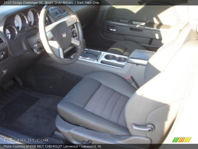 Bright Silver Metallic / Dark Slate Gray 2010 Dodge Challenger SE