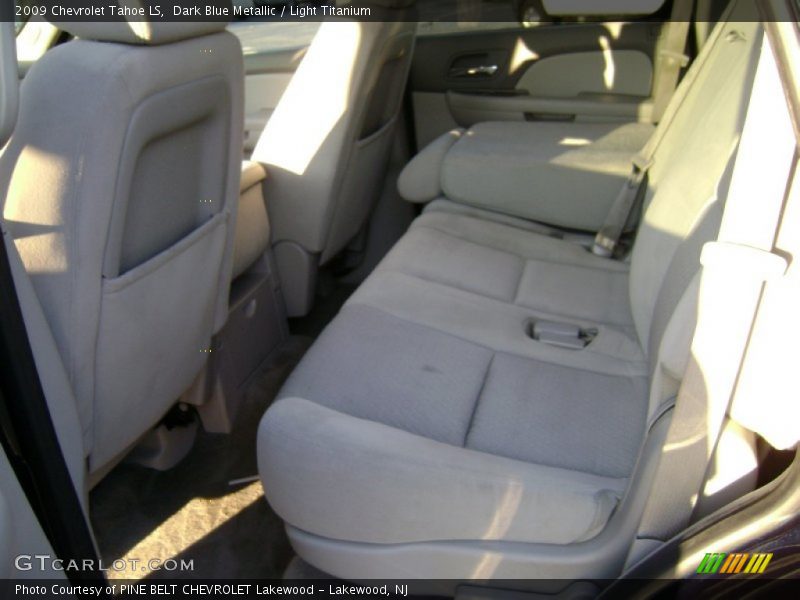 Dark Blue Metallic / Light Titanium 2009 Chevrolet Tahoe LS