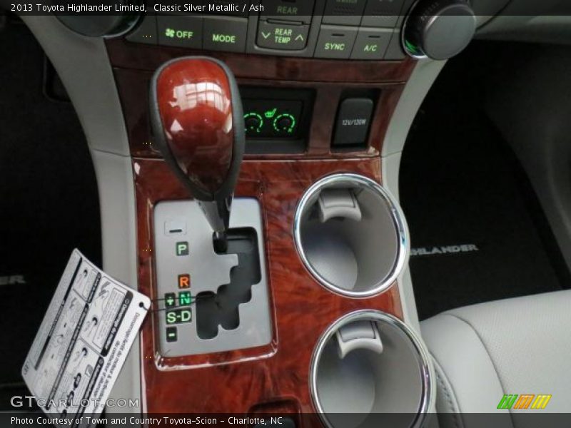 Classic Silver Metallic / Ash 2013 Toyota Highlander Limited