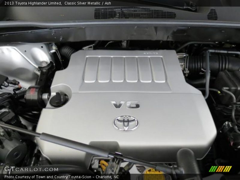 Classic Silver Metallic / Ash 2013 Toyota Highlander Limited