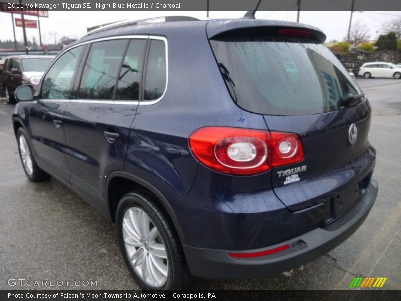 Night Blue Metallic / Charcoal 2011 Volkswagen Tiguan SE