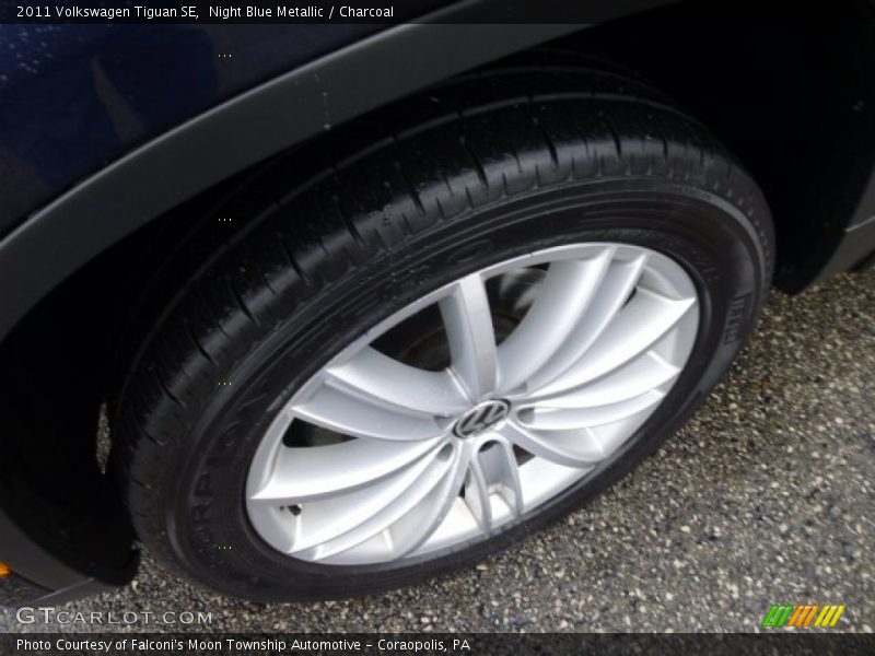 Night Blue Metallic / Charcoal 2011 Volkswagen Tiguan SE
