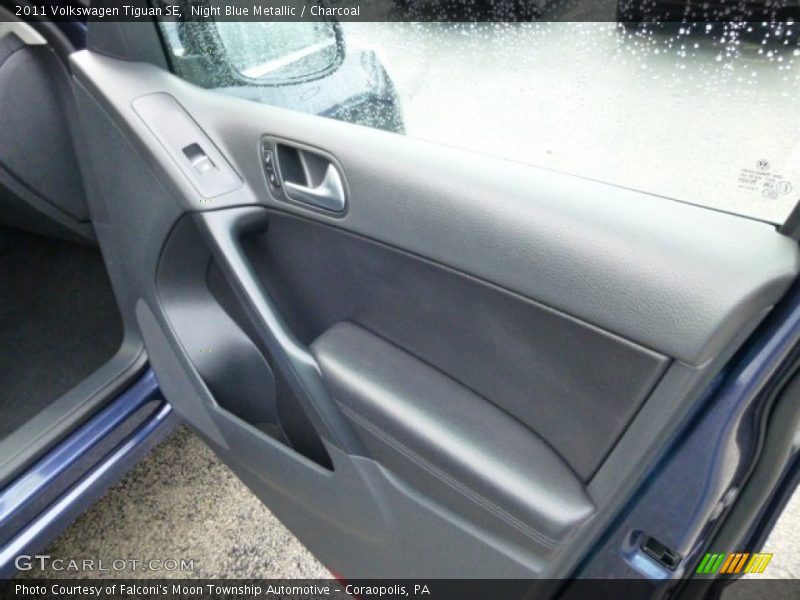 Night Blue Metallic / Charcoal 2011 Volkswagen Tiguan SE