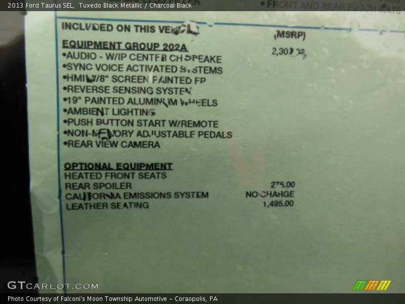Tuxedo Black Metallic / Charcoal Black 2013 Ford Taurus SEL