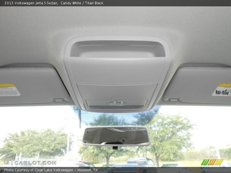 Candy White / Titan Black 2013 Volkswagen Jetta S Sedan