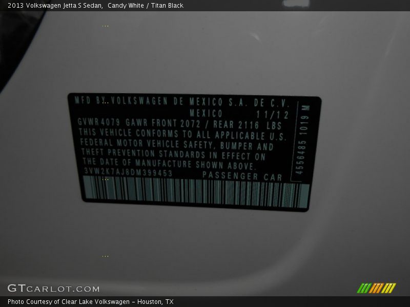 Candy White / Titan Black 2013 Volkswagen Jetta S Sedan