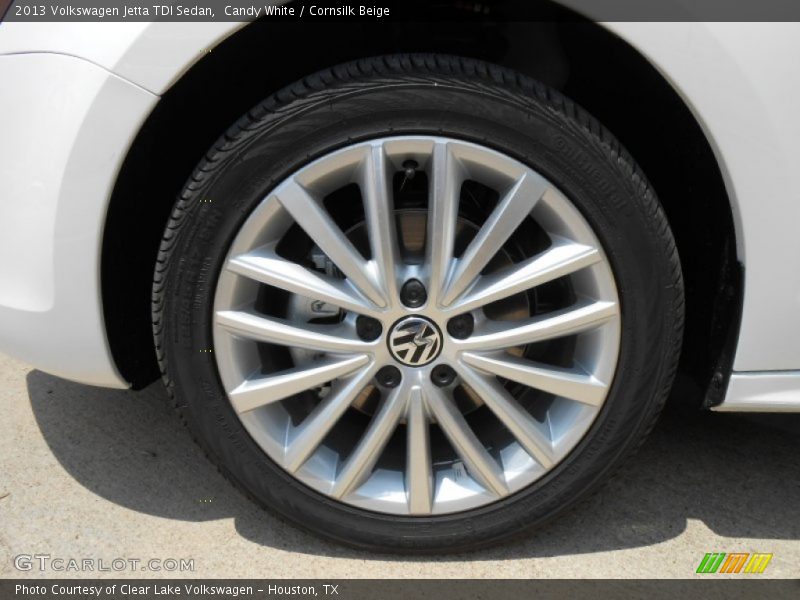 Candy White / Cornsilk Beige 2013 Volkswagen Jetta TDI Sedan