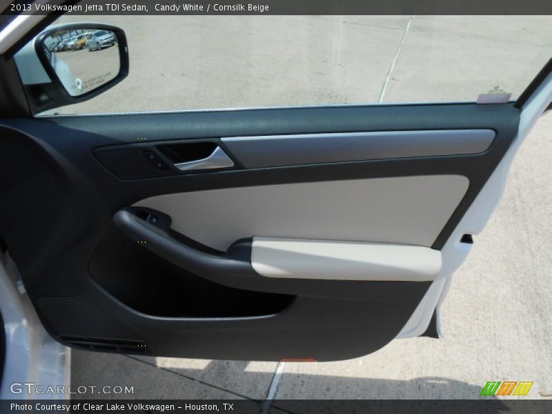 Candy White / Cornsilk Beige 2013 Volkswagen Jetta TDI Sedan
