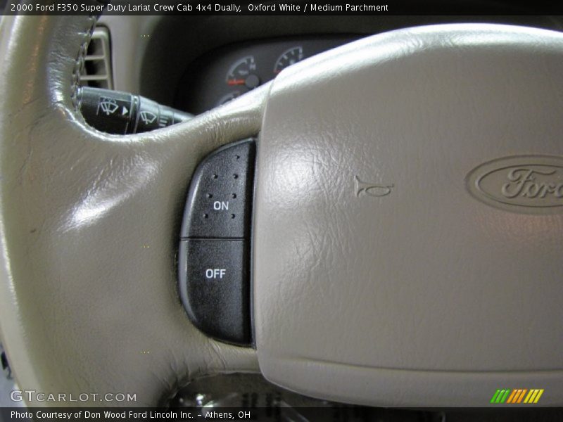 Controls of 2000 F350 Super Duty Lariat Crew Cab 4x4 Dually