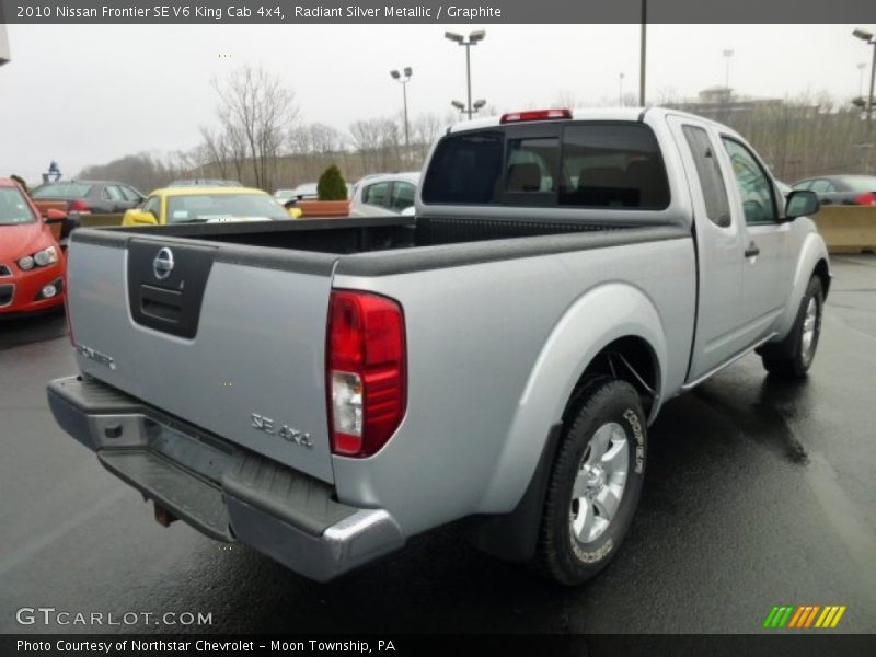 Radiant Silver Metallic / Graphite 2010 Nissan Frontier SE V6 King Cab 4x4