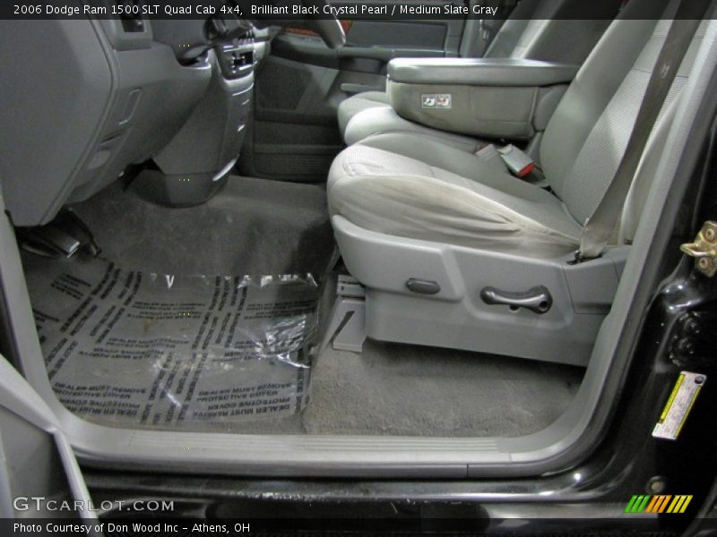 Brilliant Black Crystal Pearl / Medium Slate Gray 2006 Dodge Ram 1500 SLT Quad Cab 4x4