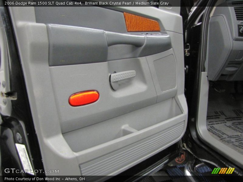 Brilliant Black Crystal Pearl / Medium Slate Gray 2006 Dodge Ram 1500 SLT Quad Cab 4x4