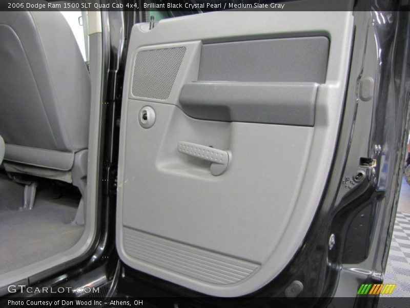 Brilliant Black Crystal Pearl / Medium Slate Gray 2006 Dodge Ram 1500 SLT Quad Cab 4x4