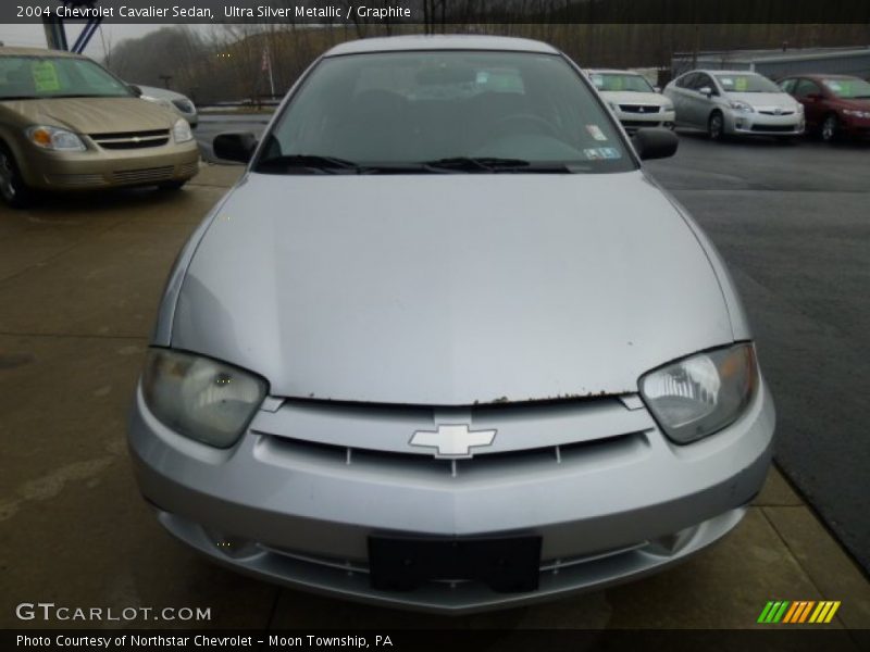 Ultra Silver Metallic / Graphite 2004 Chevrolet Cavalier Sedan
