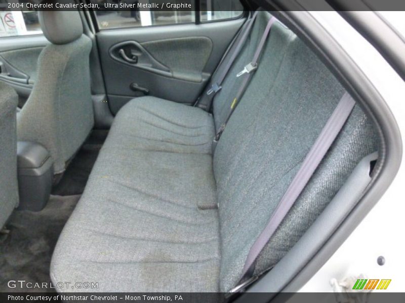 Ultra Silver Metallic / Graphite 2004 Chevrolet Cavalier Sedan