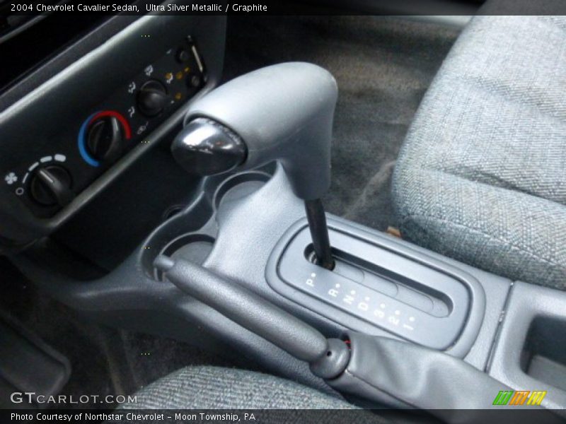 Ultra Silver Metallic / Graphite 2004 Chevrolet Cavalier Sedan