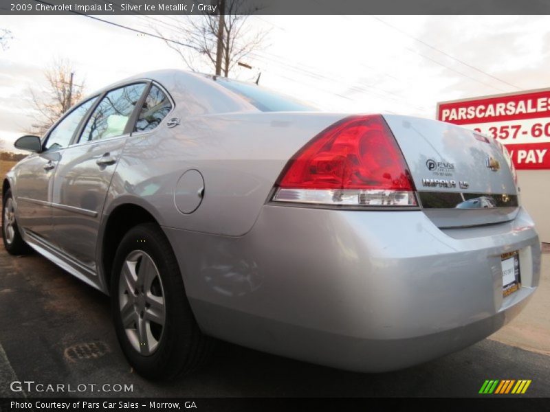 Silver Ice Metallic / Gray 2009 Chevrolet Impala LS