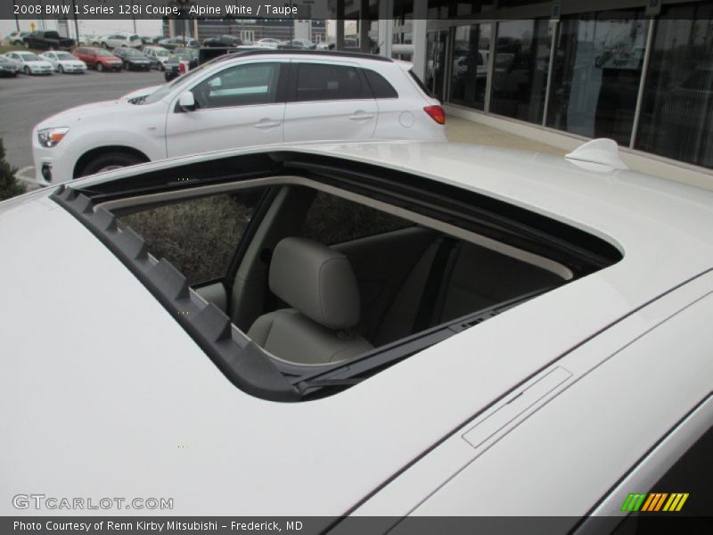 Alpine White / Taupe 2008 BMW 1 Series 128i Coupe