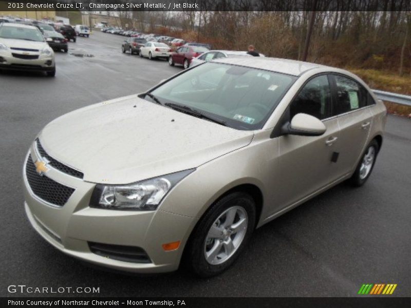 Champagne Silver Metallic / Jet Black 2013 Chevrolet Cruze LT