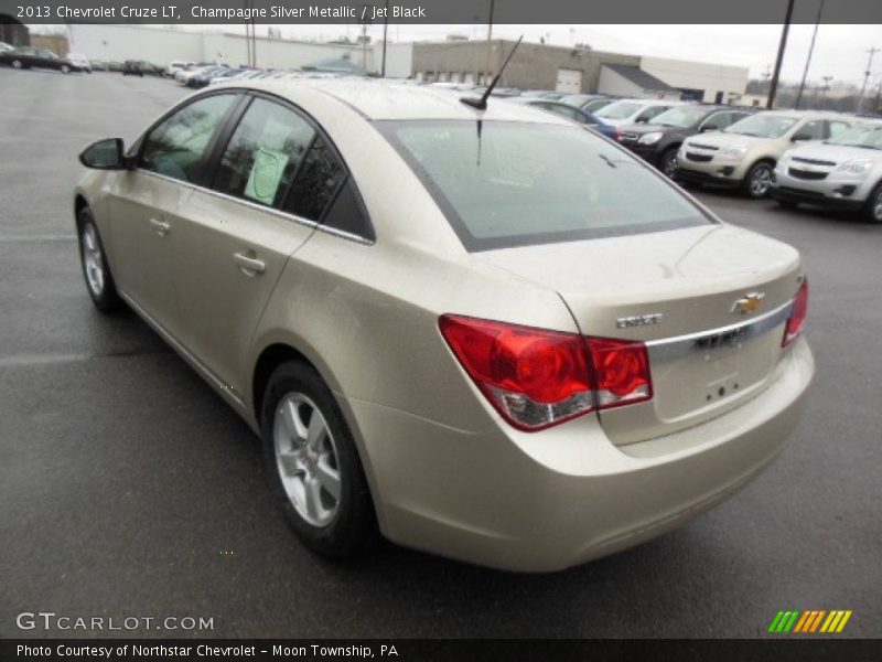 Champagne Silver Metallic / Jet Black 2013 Chevrolet Cruze LT