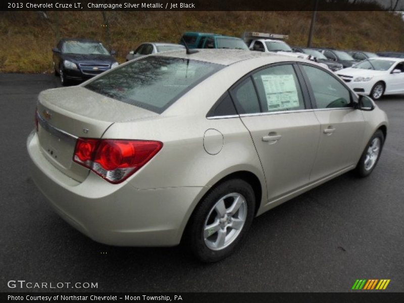 Champagne Silver Metallic / Jet Black 2013 Chevrolet Cruze LT