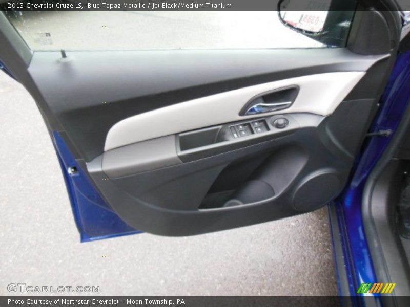 Blue Topaz Metallic / Jet Black/Medium Titanium 2013 Chevrolet Cruze LS