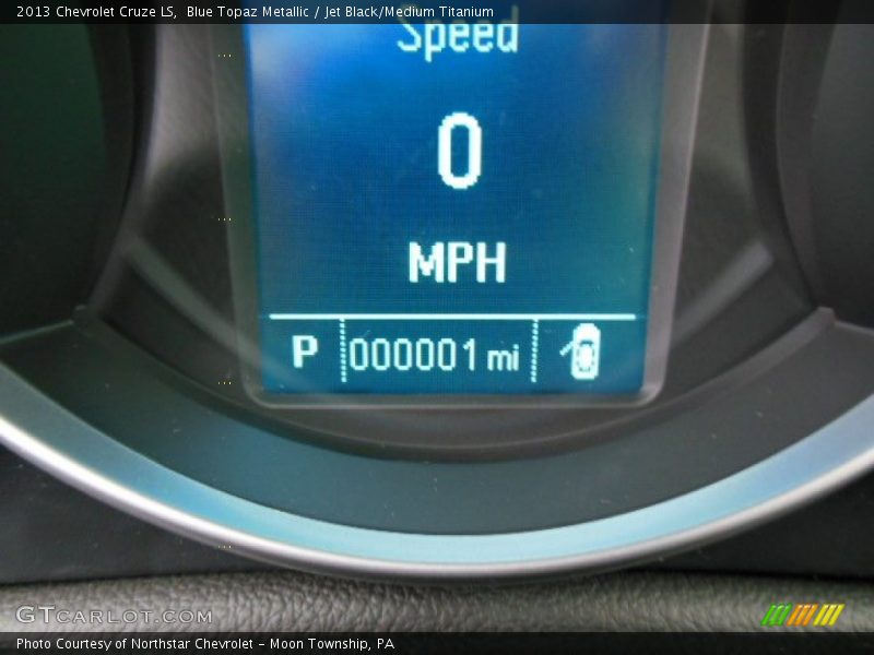 Blue Topaz Metallic / Jet Black/Medium Titanium 2013 Chevrolet Cruze LS