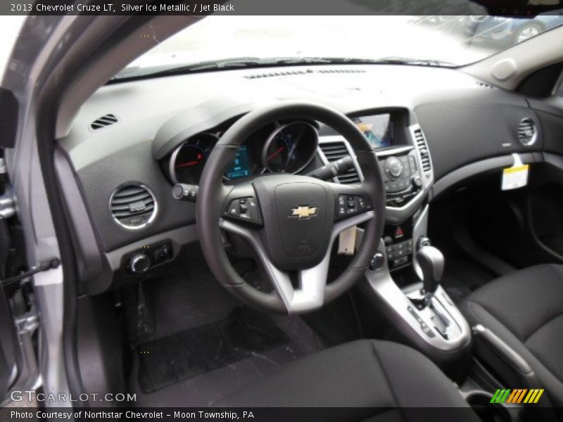 Silver Ice Metallic / Jet Black 2013 Chevrolet Cruze LT