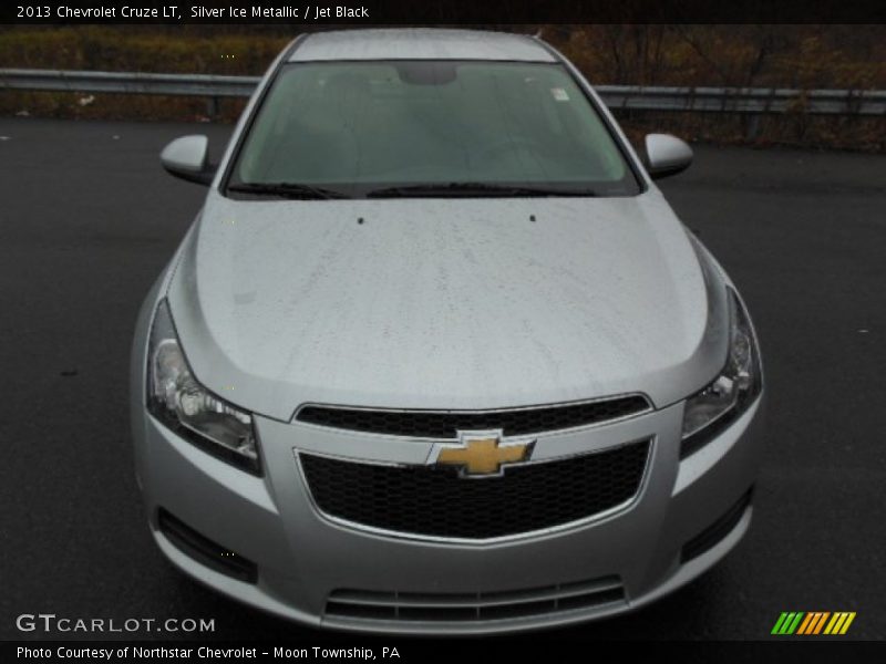 Silver Ice Metallic / Jet Black 2013 Chevrolet Cruze LT