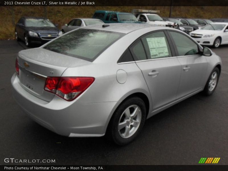 Silver Ice Metallic / Jet Black 2013 Chevrolet Cruze LT