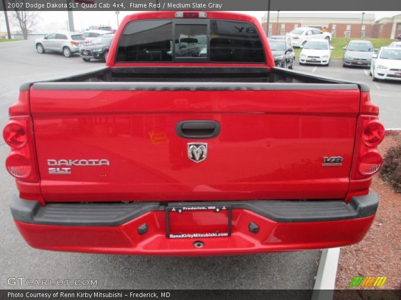 Flame Red / Medium Slate Gray 2007 Dodge Dakota SLT Quad Cab 4x4