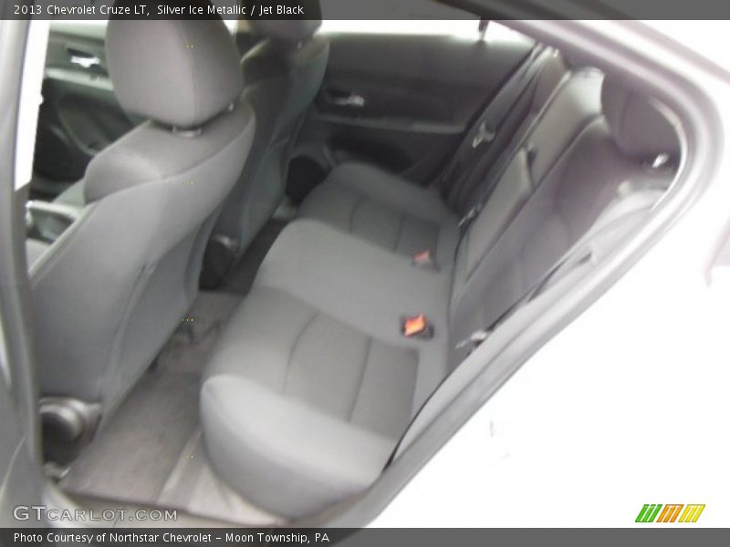 Silver Ice Metallic / Jet Black 2013 Chevrolet Cruze LT